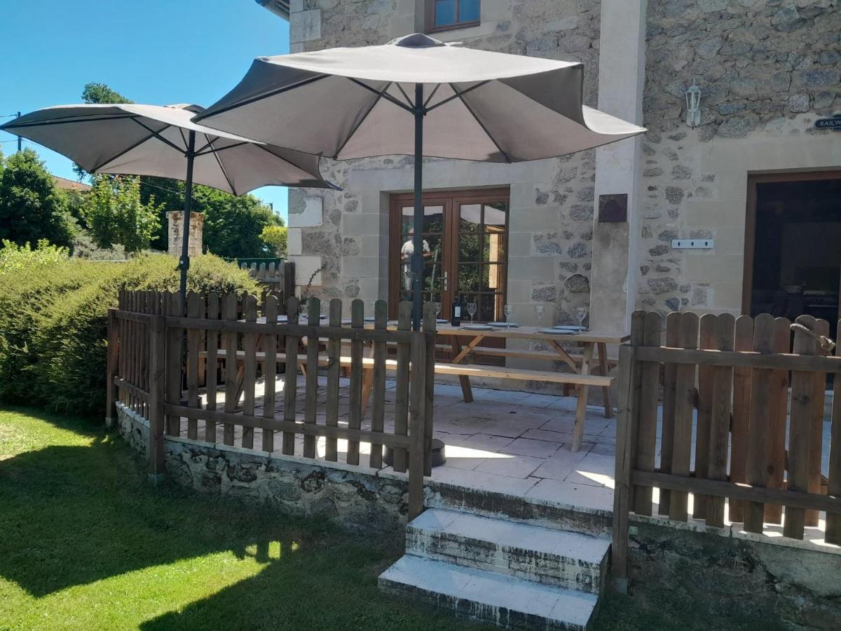 פיאג'ו פלוביאר The Railway Cottage - Characterful And Comfortable Holiday Cottage מראה חיצוני תמונה
